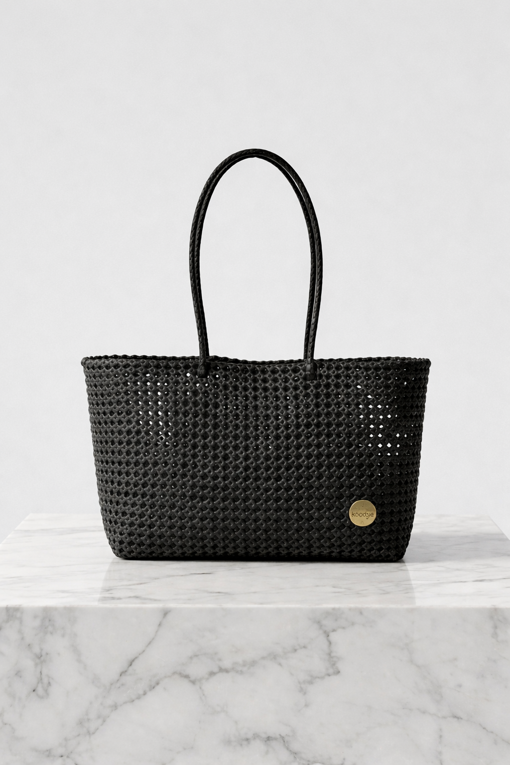 Koodye tote — lifestyle